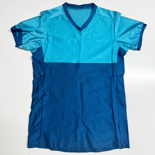 T-SHIRT SMALL
