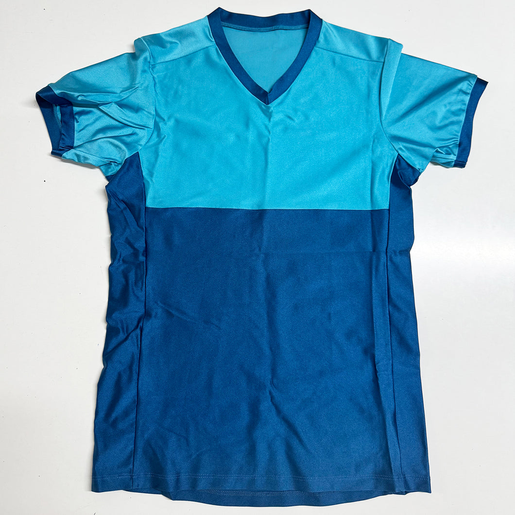 T-SHIRT SMALL