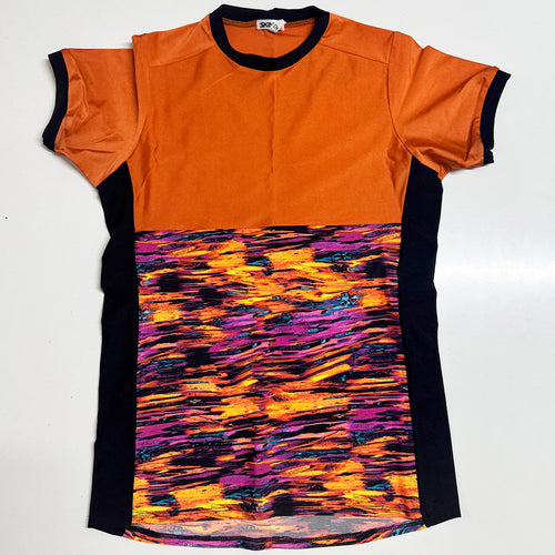T-SHIRT SMALL