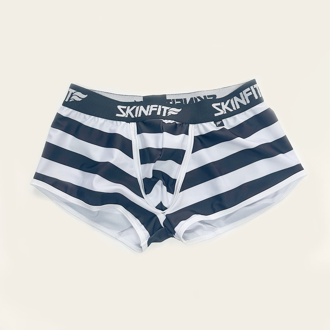 *BLACK SAILOR BOXER SKINFIT (XL)<br> OUTLET